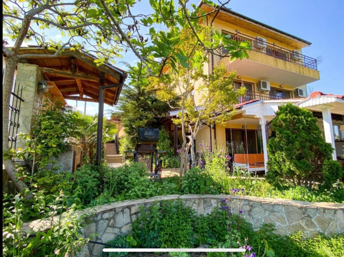 Kyshta Za Gosti Raya Hotel Fazanovo Exterior photo
